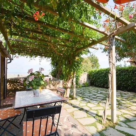 Il Terrazzino Di Rosi, Vivere In Nel Borgo Castiglione della Pescaia